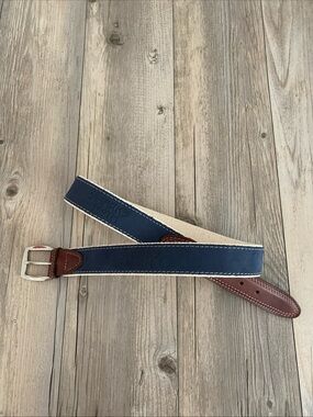 YRI Yachtwear Research Inc. Men’s Belt Sharks Tooth Solid Brass Buckle USA 36